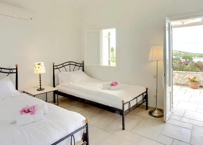 Flora Villa *
