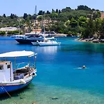 Βίλα Flora Οζιάς